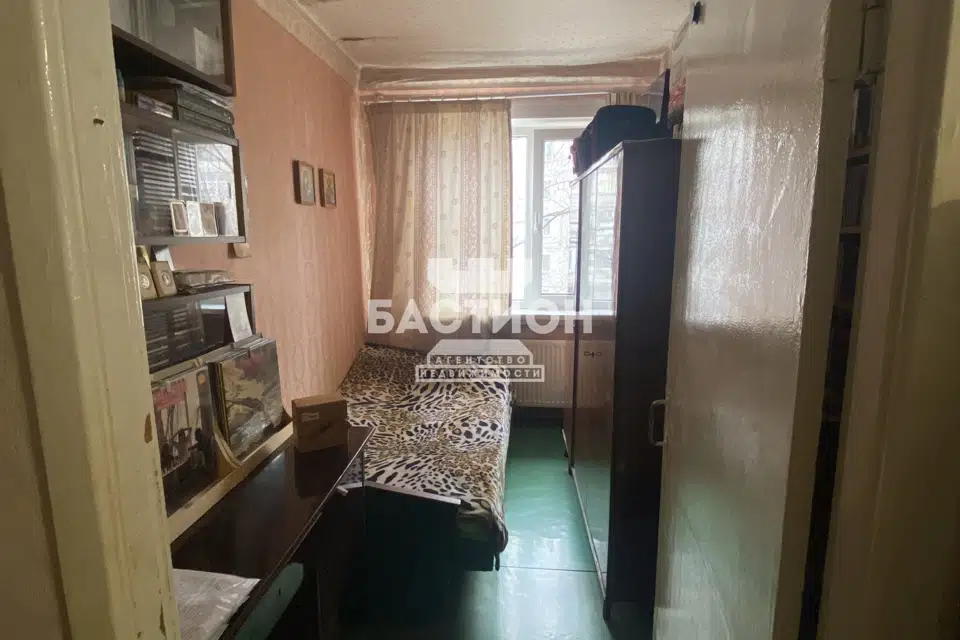 Продаётся 3-комнатная квартира, 43.3 м²