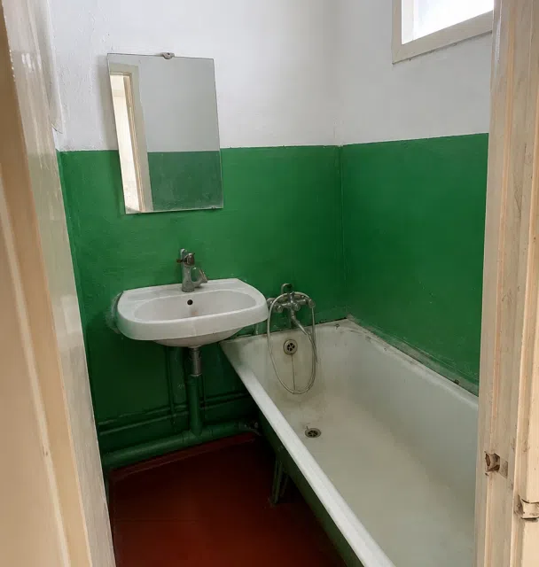 Продаётся 3-комнатная квартира, 55.6 м²