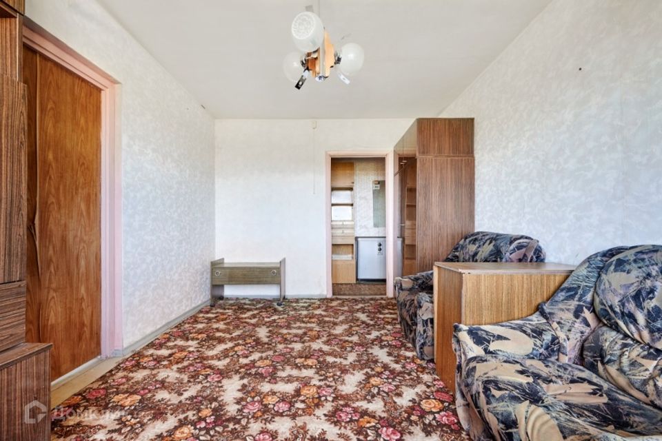 Продаётся 3-комнатная квартира, 49.4 м²