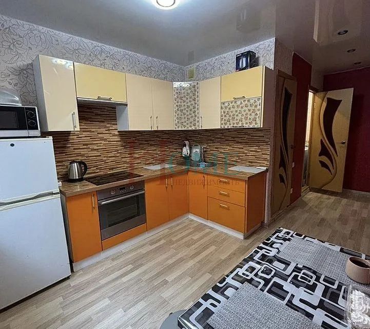 Сдаётся 1-комнатная квартира, 40 м²