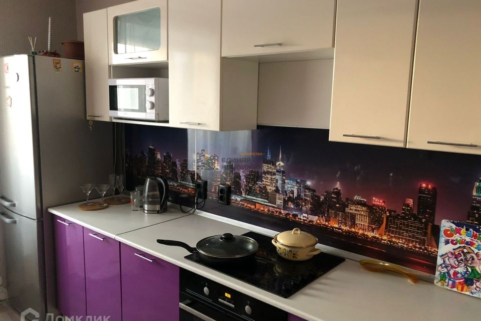 Сдаётся 1-комнатная квартира, 40 м²