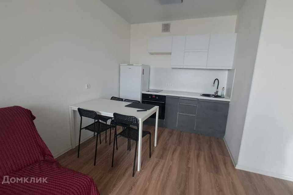 Сдаётся 1-комнатная квартира, 40 м²