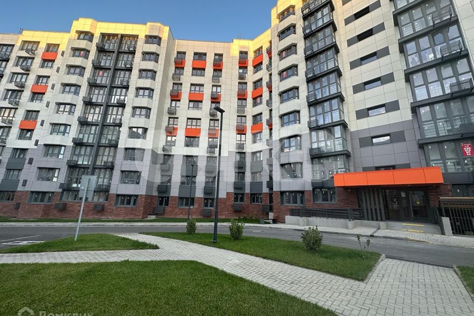 Продаётся 2-комнатная квартира, 62.9 м²