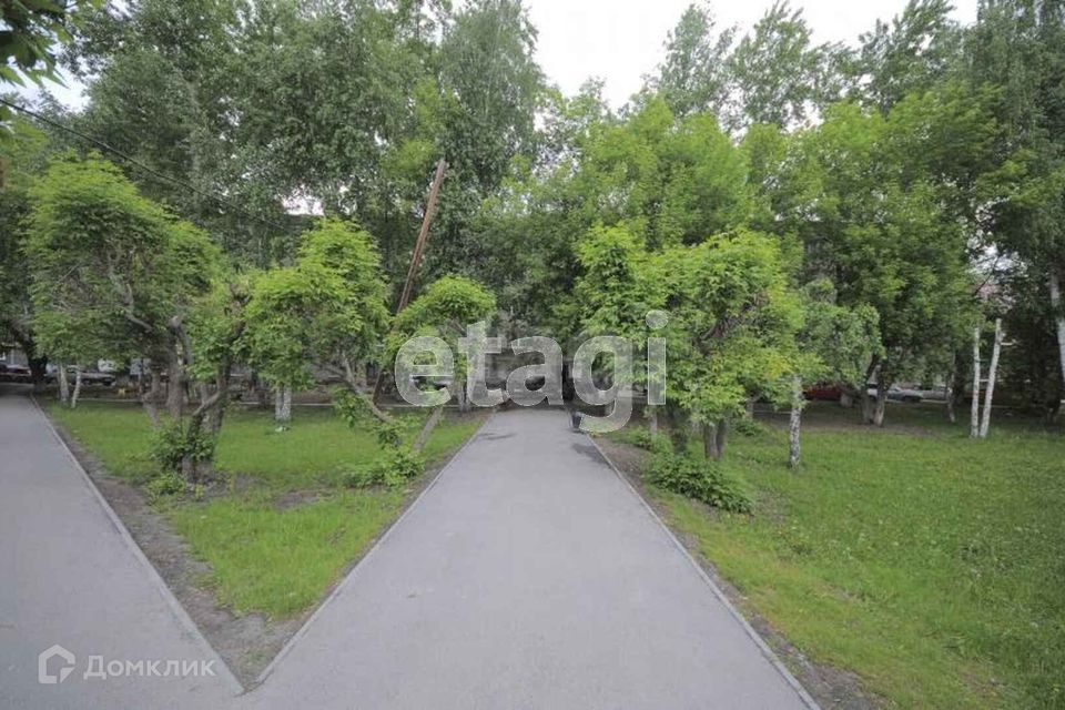Продаётся комната в 1-комн. квартире, 12.7 м²