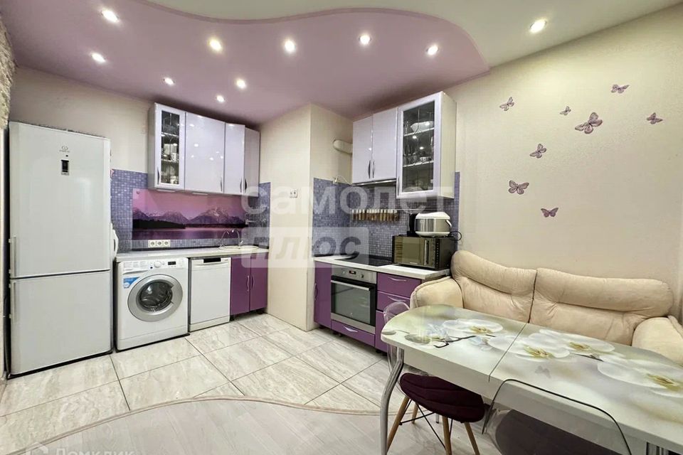 Продаётся 3-комнатная квартира, 79 м²