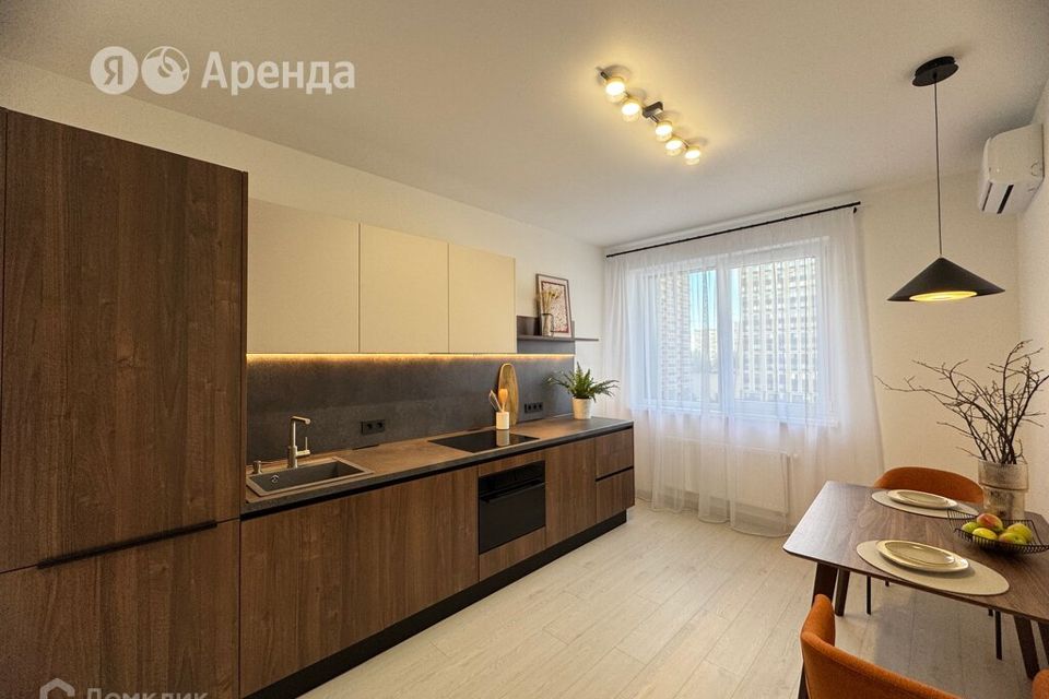 Сдаётся 2-комнатная квартира, 69 м²