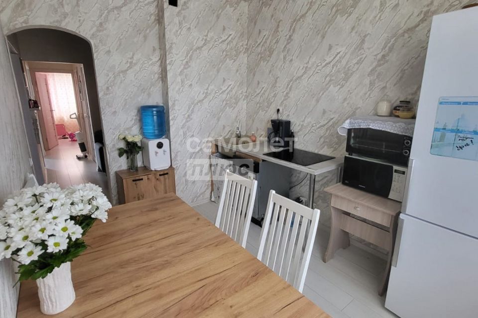 Продаётся 3-комнатная квартира, 59.2 м²