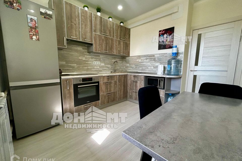 Продаётся 3-комнатная квартира, 62.8 м²