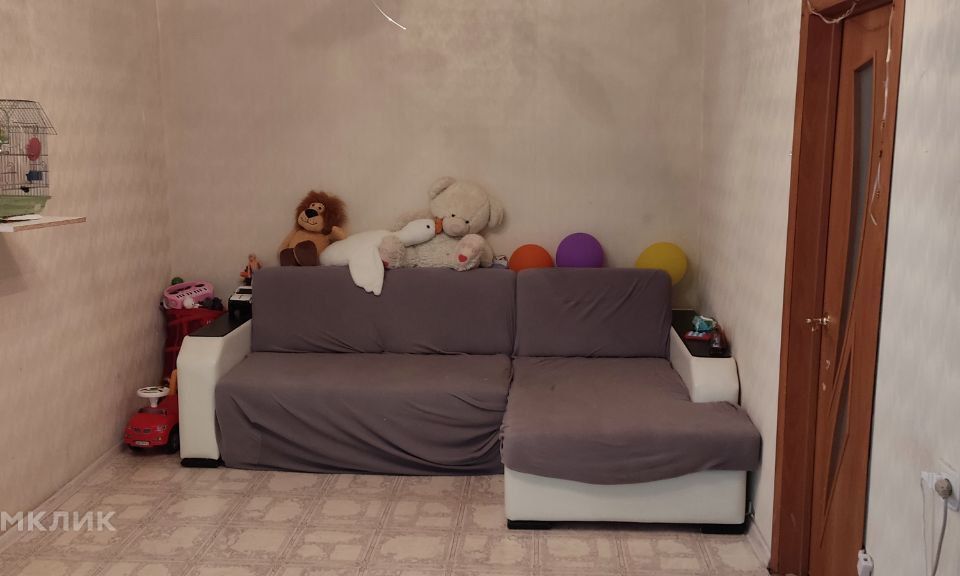 Продаётся 3-комнатная квартира, 60.8 м²