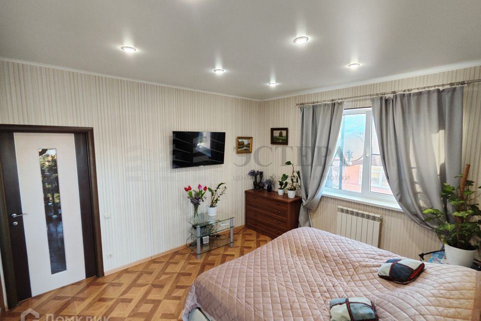 Продаётся 2-комнатная квартира, 67.3 м²