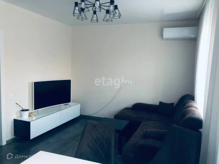 Продаётся 3-комнатная квартира, 75.9 м²