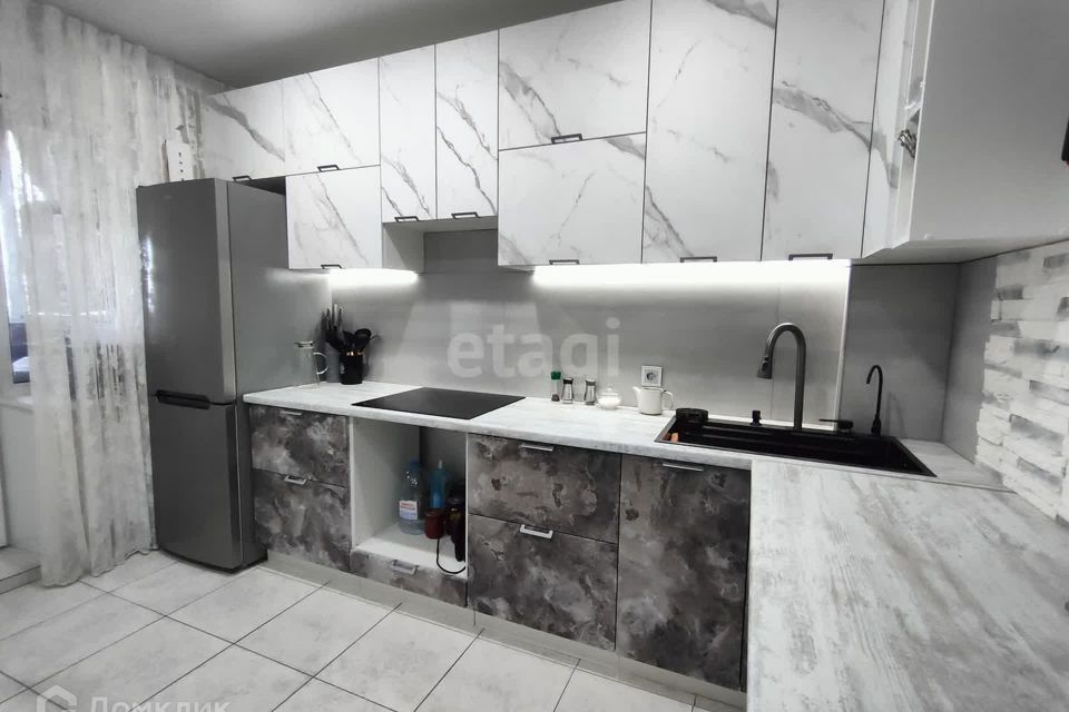 Продаётся 1-комнатная квартира, 36.6 м²