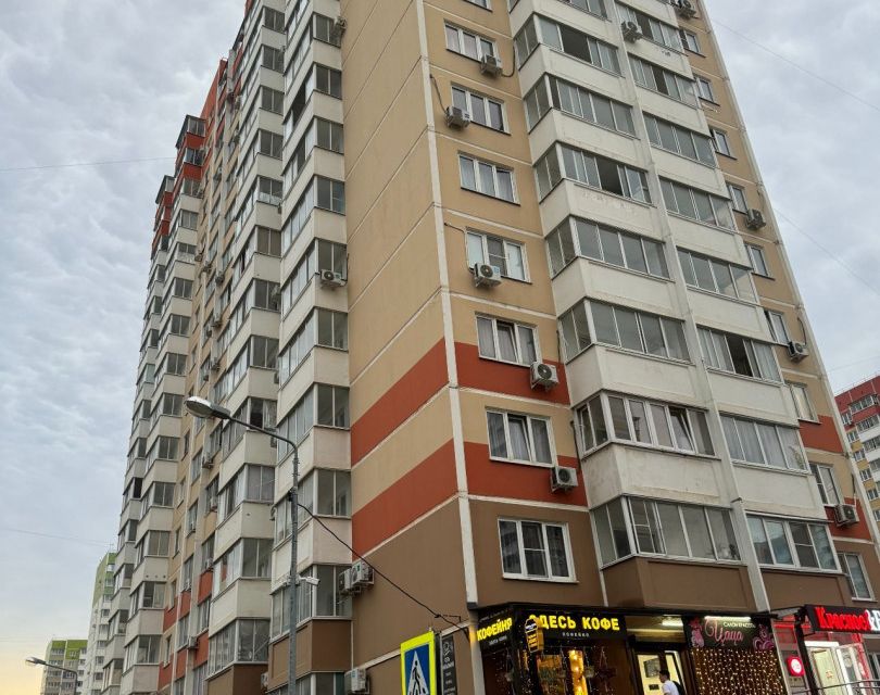Продаётся 2-комнатная квартира, 59 м²