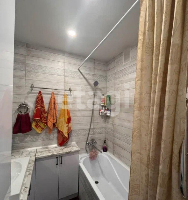 Продаётся 2-комнатная квартира, 52.1 м²