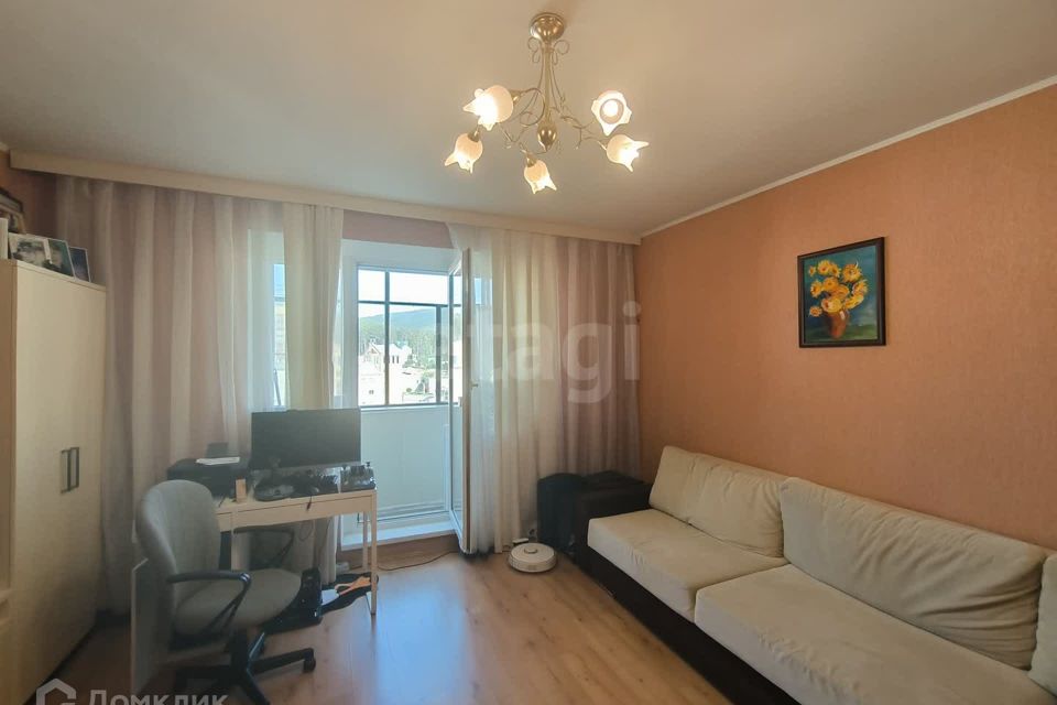 Продаётся 3-комнатная квартира, 66.7 м²
