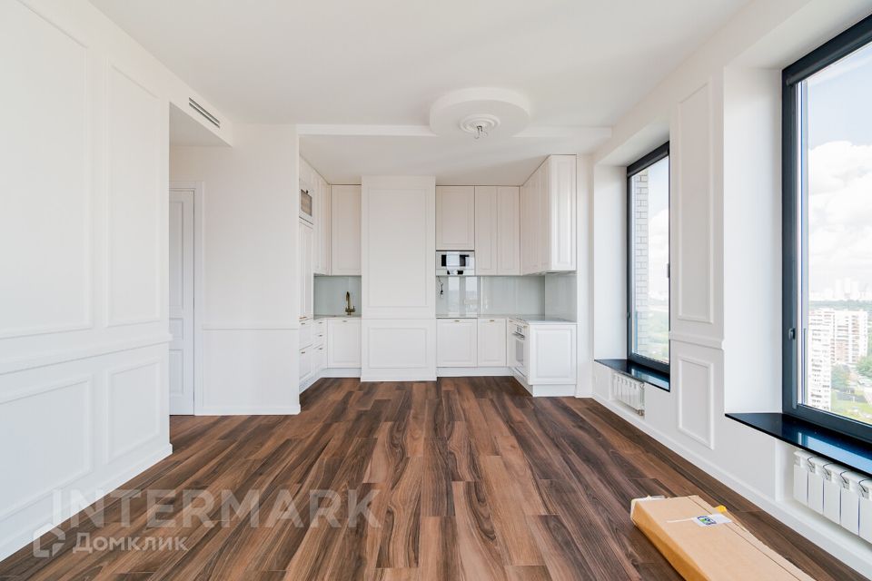 Сдаётся 4-комнатная квартира, 105 м²