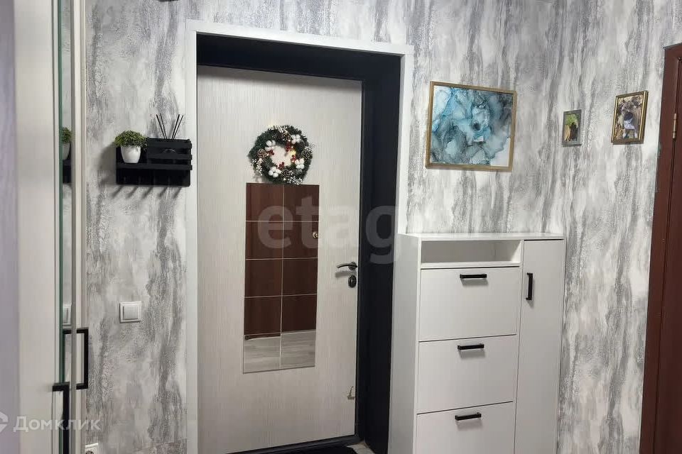 Продаётся 1-комнатная квартира, 35.8 м²