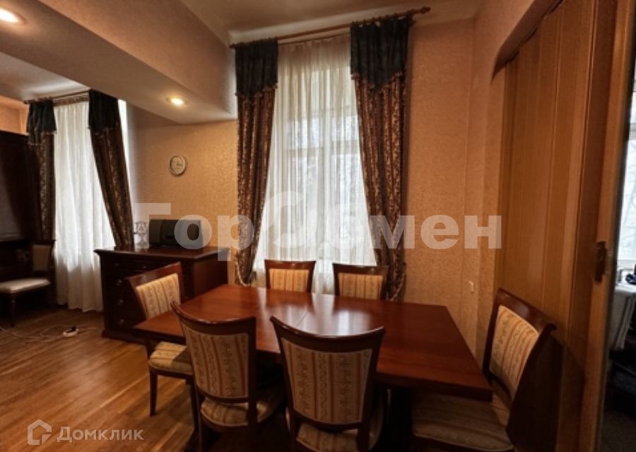 Продаётся 3-комнатная квартира, 90 м²