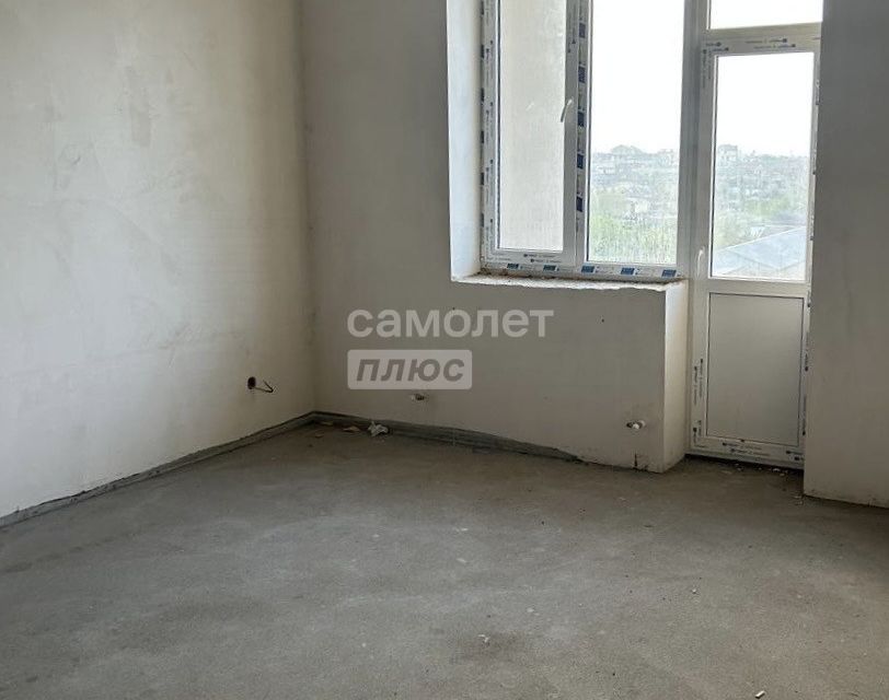 Продаётся 1-комнатная квартира, 55 м²