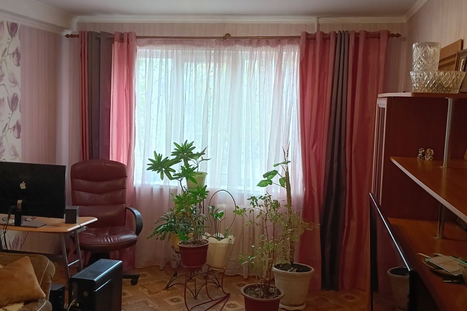 Продаётся 3-комнатная квартира, 59 м²