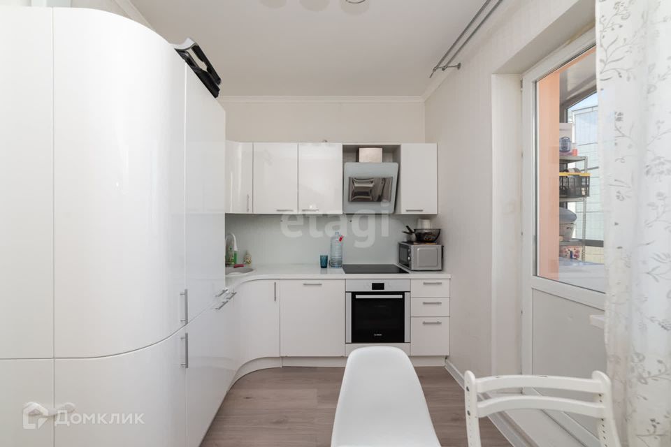 Продаётся 2-комнатная квартира, 60.4 м²