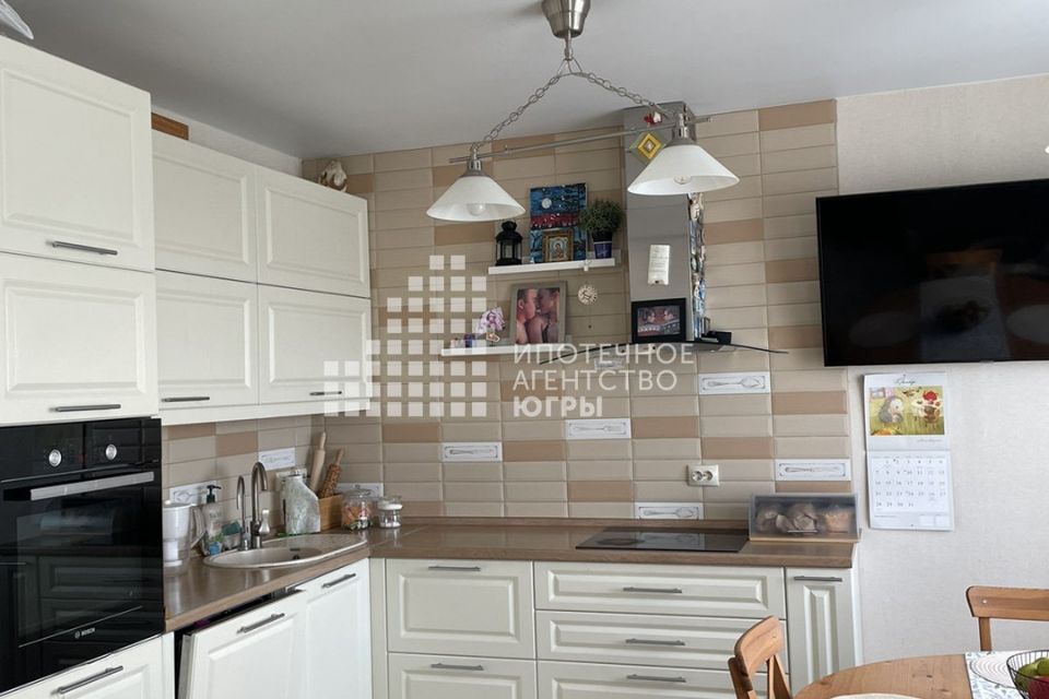 Продаётся 2-комнатная квартира, 56.7 м²