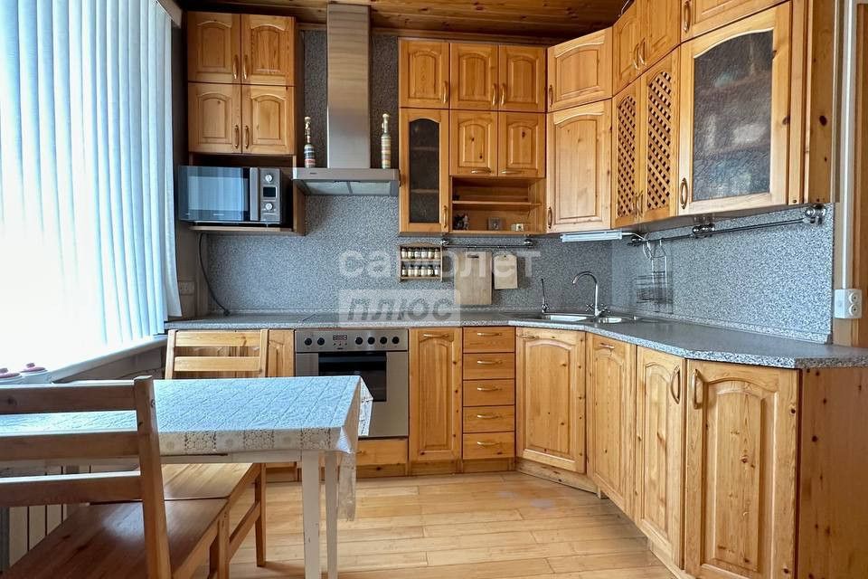 Продаётся 3-комнатная квартира, 77.1 м²