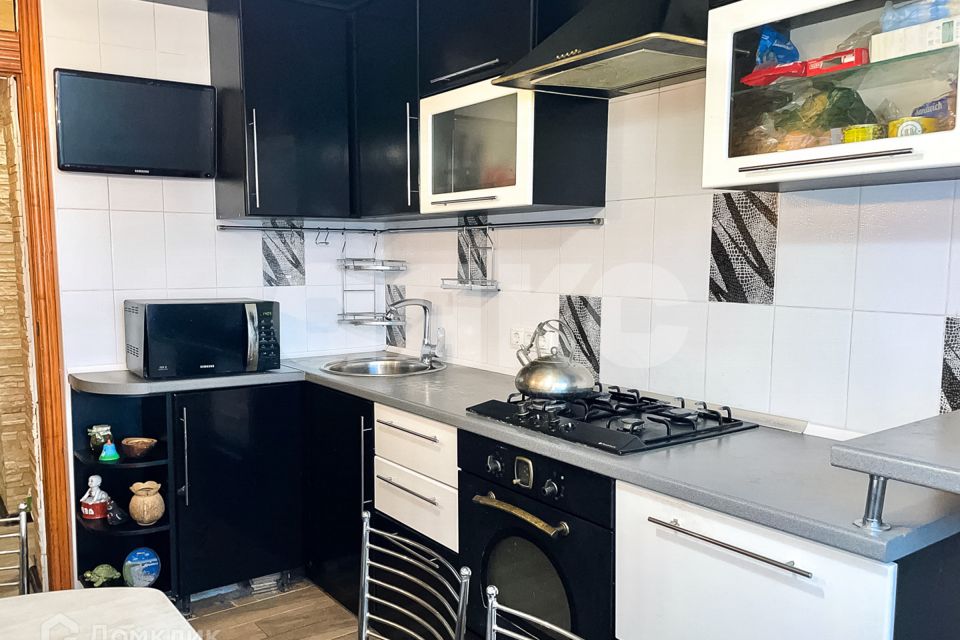 Продаётся 3-комнатная квартира, 64.3 м²