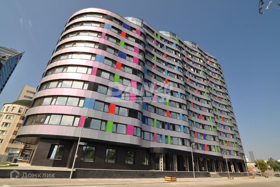 Продаётся 2-комнатная квартира, 69 м²