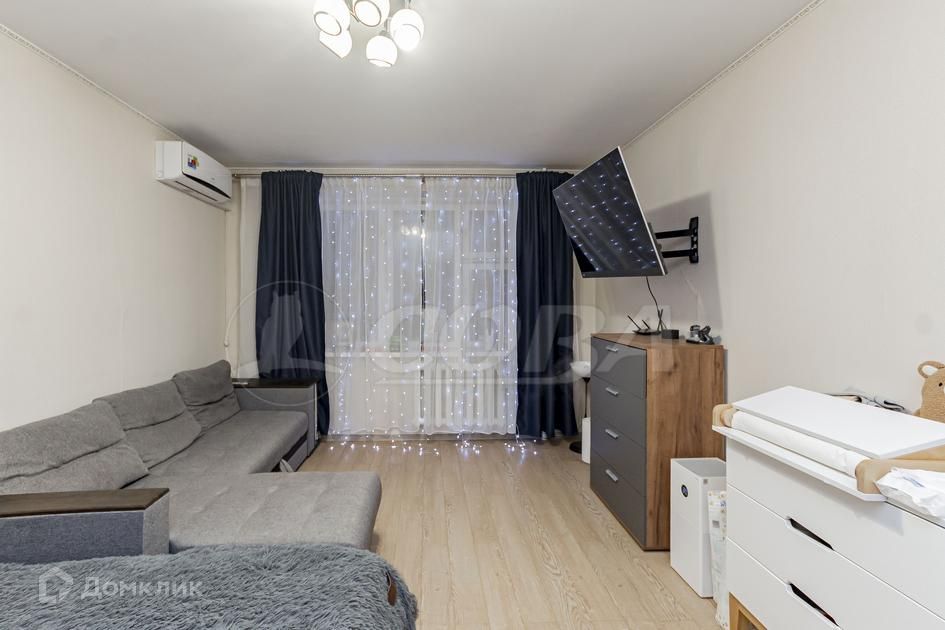 Продаётся 1-комнатная квартира, 43 м²