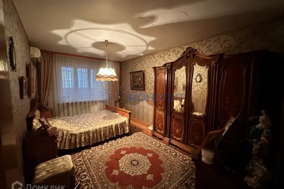 Продаётся 4-комнатная квартира, 111 м²