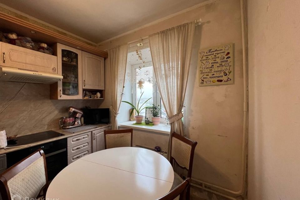 Продаётся 3-комнатная квартира, 82 м²