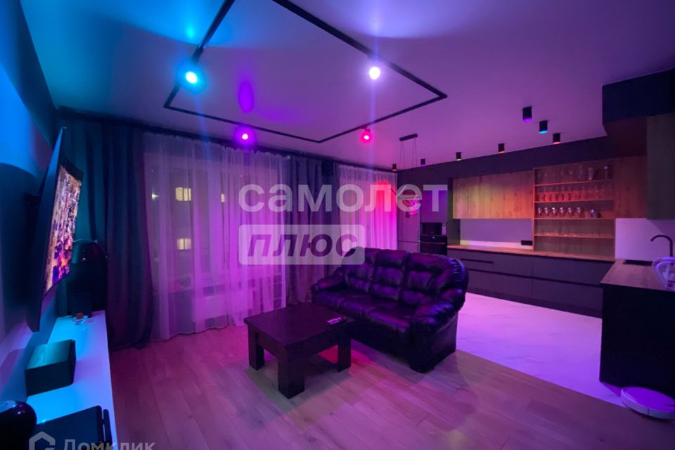 Продаётся 2-комнатная квартира, 63.5 м²