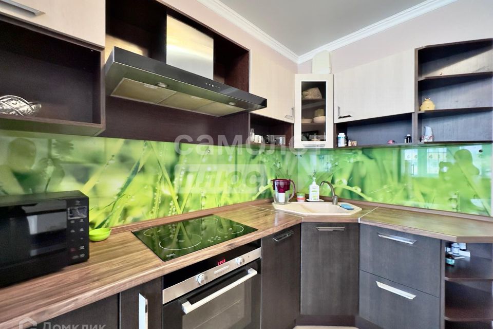 Продаётся 1-комнатная квартира, 53 м²