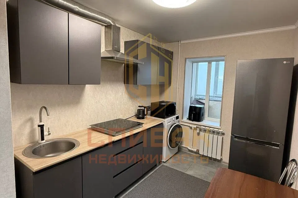 Продаётся 1-комнатная квартира, 38.7 м²