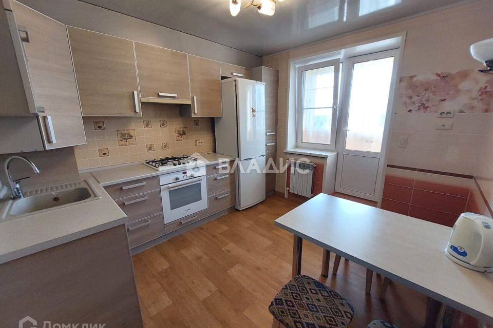 Продаётся 2-комнатная квартира, 57 м²