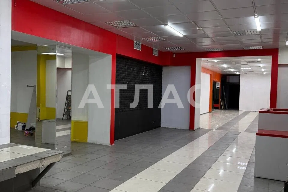 Сдаётся помещение своб. назначения, 300 м²