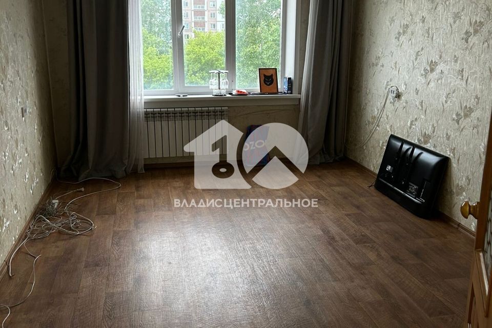 Продаётся 3-комнатная квартира, 64 м²