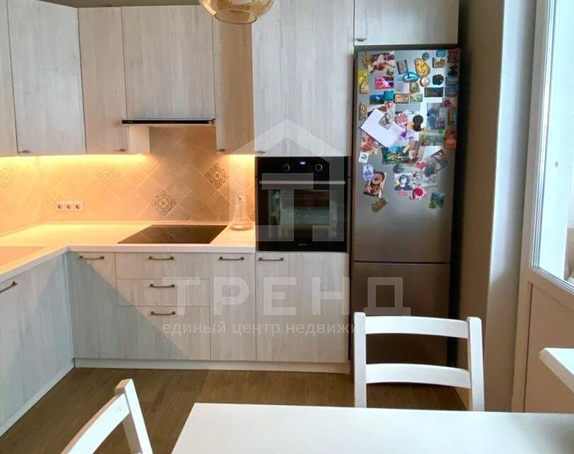 Продаётся 2-комнатная квартира, 55.7 м²