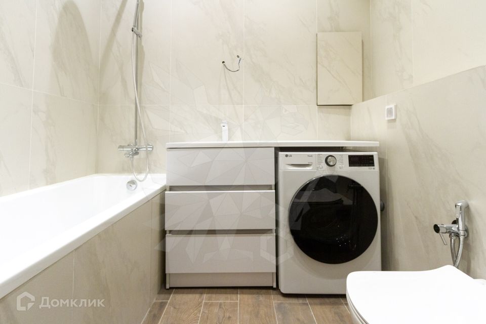 Продаётся 3-комнатная квартира, 65.9 м²
