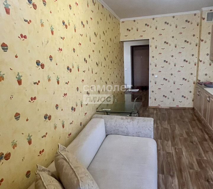 Сдаётся 1-комнатная квартира, 51 м²