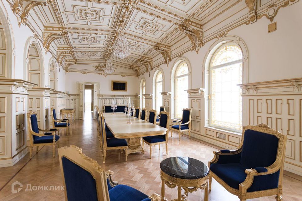 Продаётся 15-комнатная квартира, 1000 м²