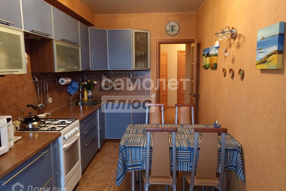 Продаётся 1-комнатная квартира, 45.2 м²