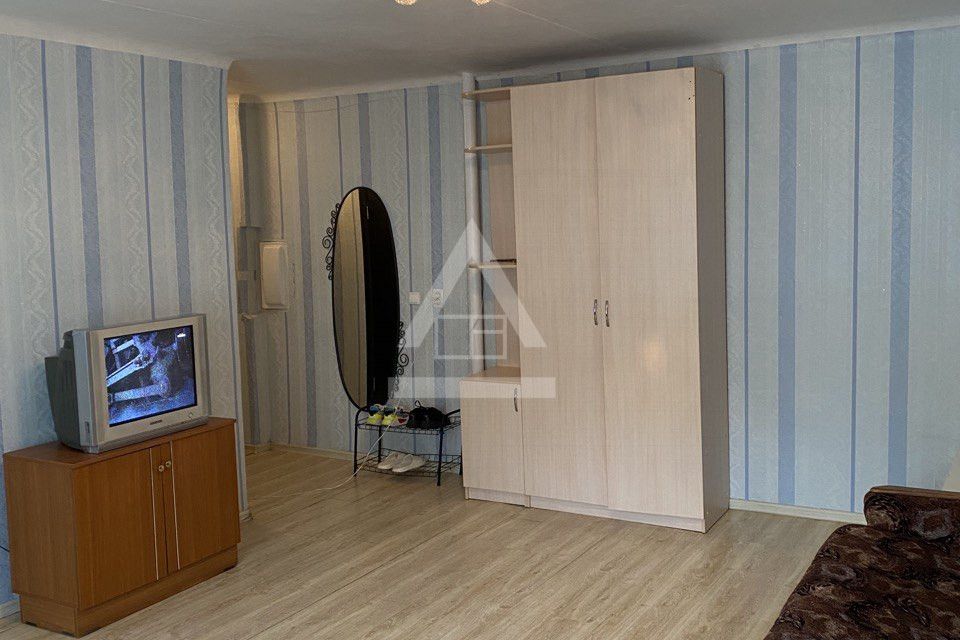 Сдаётся 2-комнатная квартира, 42 м²