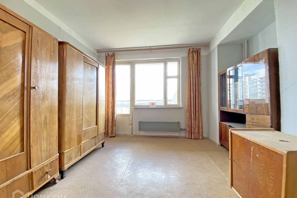 Продаётся 1-комнатная квартира, 37.5 м²