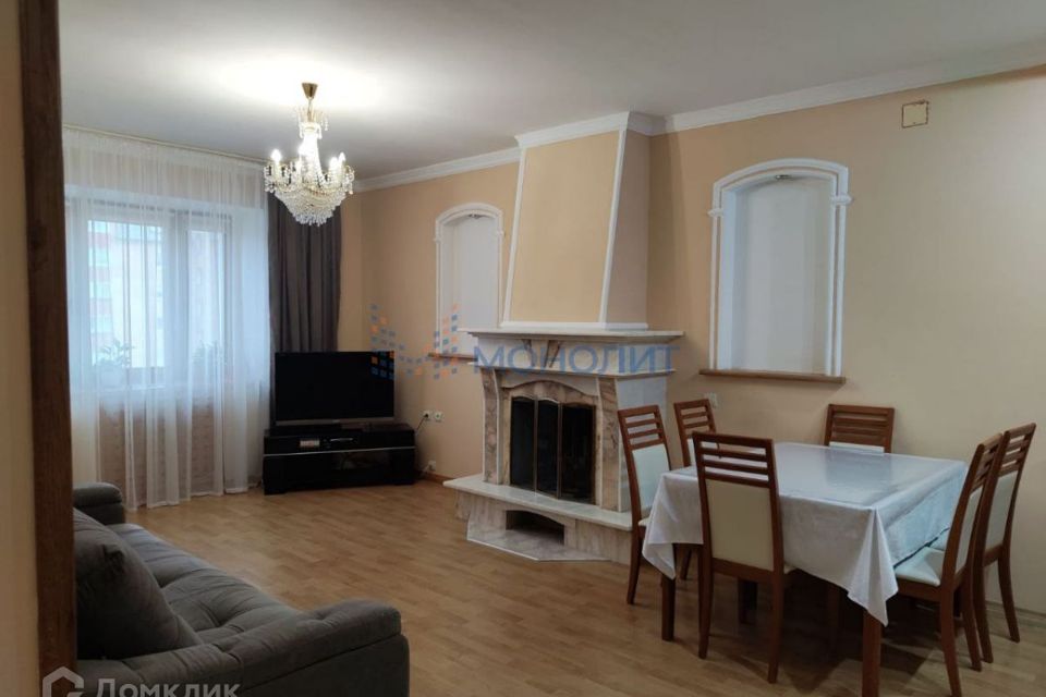Продаётся 4-комнатная квартира, 120 м²
