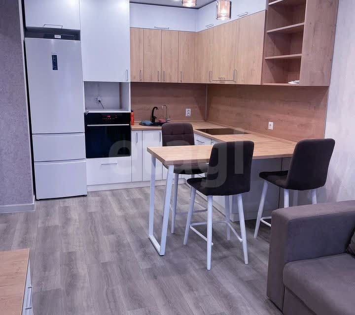 Продаётся 2-комнатная квартира, 49.8 м²