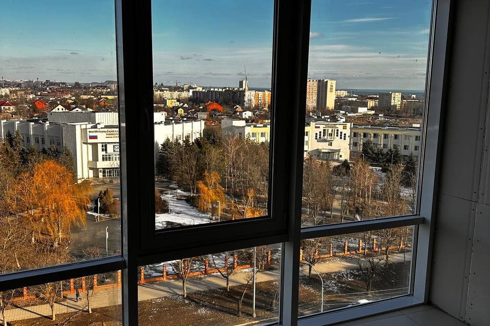 Продаётся 5-комнатная квартира, 194 м²