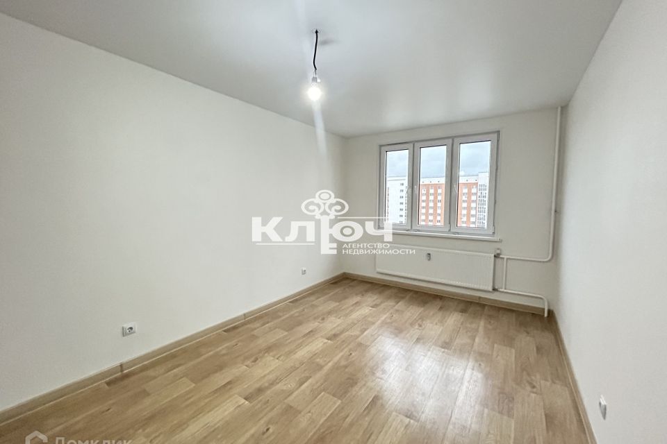 Продаётся 1-комнатная квартира, 37 м²