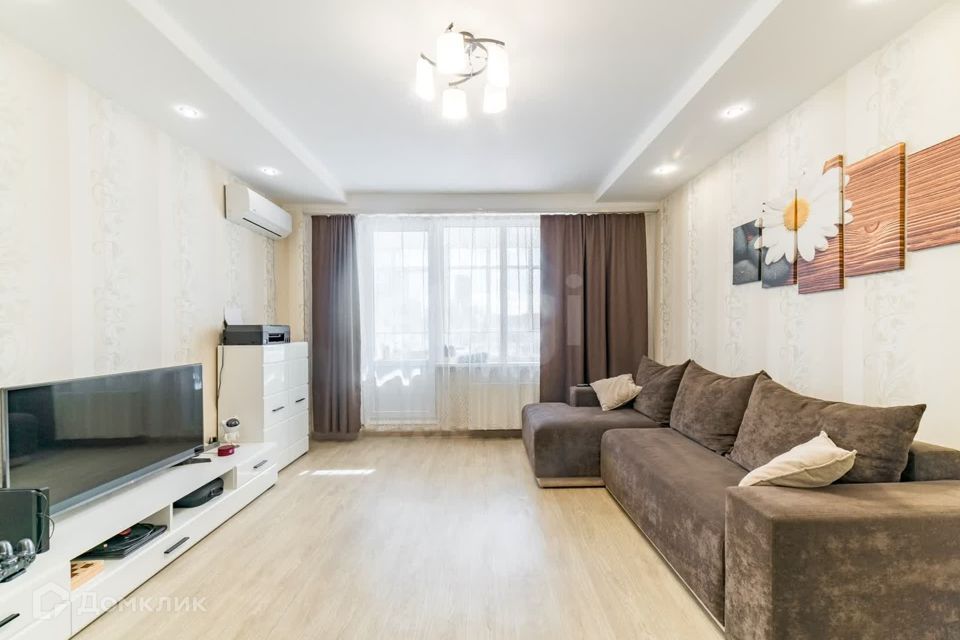 Продаётся 2-комнатная квартира, 63.9 м²